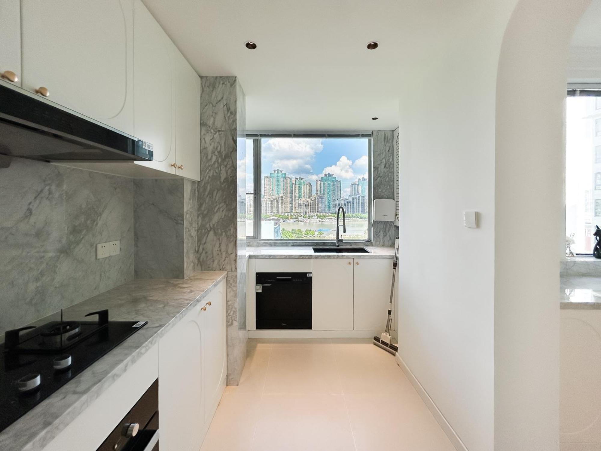 Eastern Hub - Bund Branch Simply Luxurious 4 King Beds, Big French Windows With Bund Views *