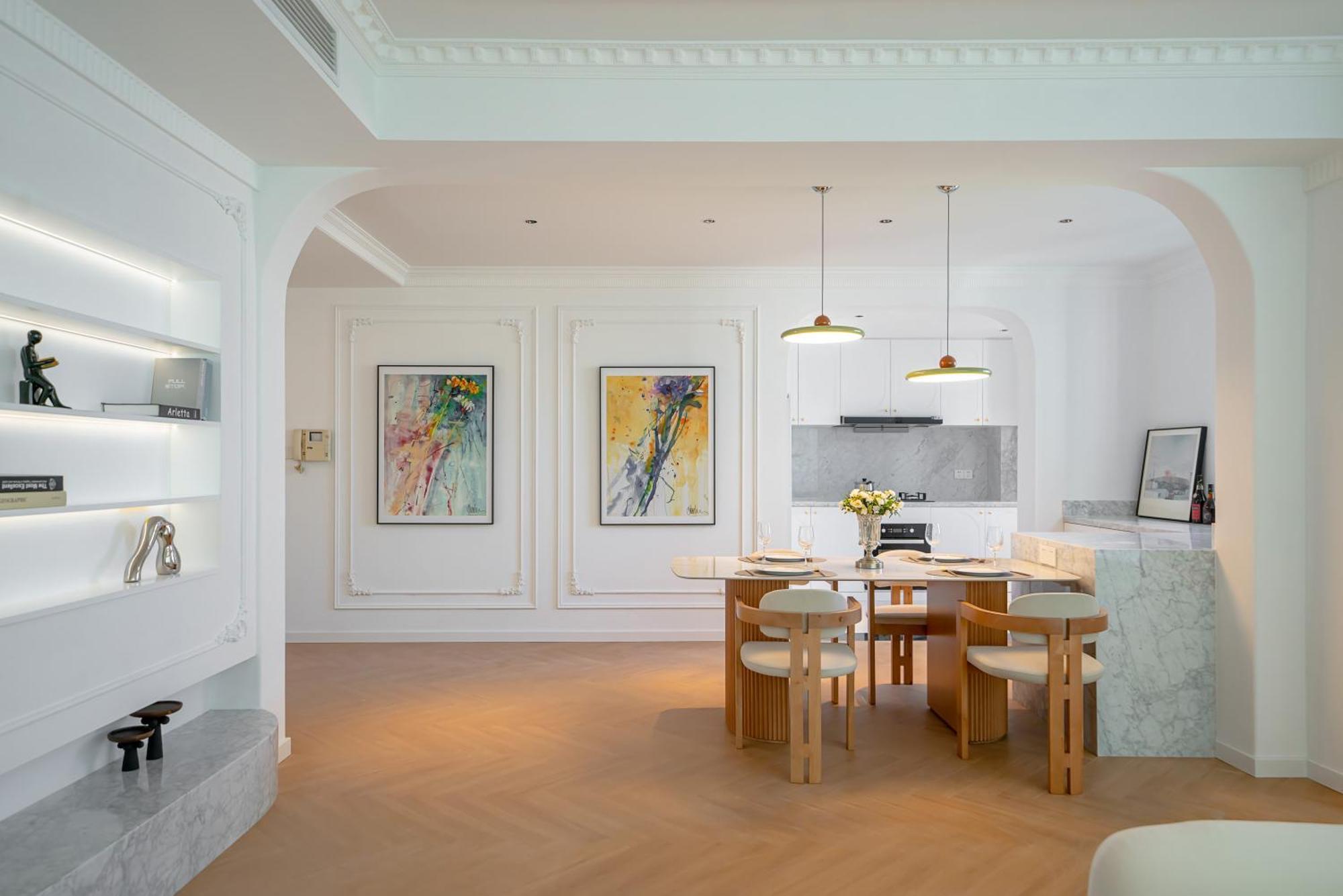 Eastern Hub - Bund Branch Simply Luxurious 4 King Beds, Big French Windows With Bund Views * Shanghai