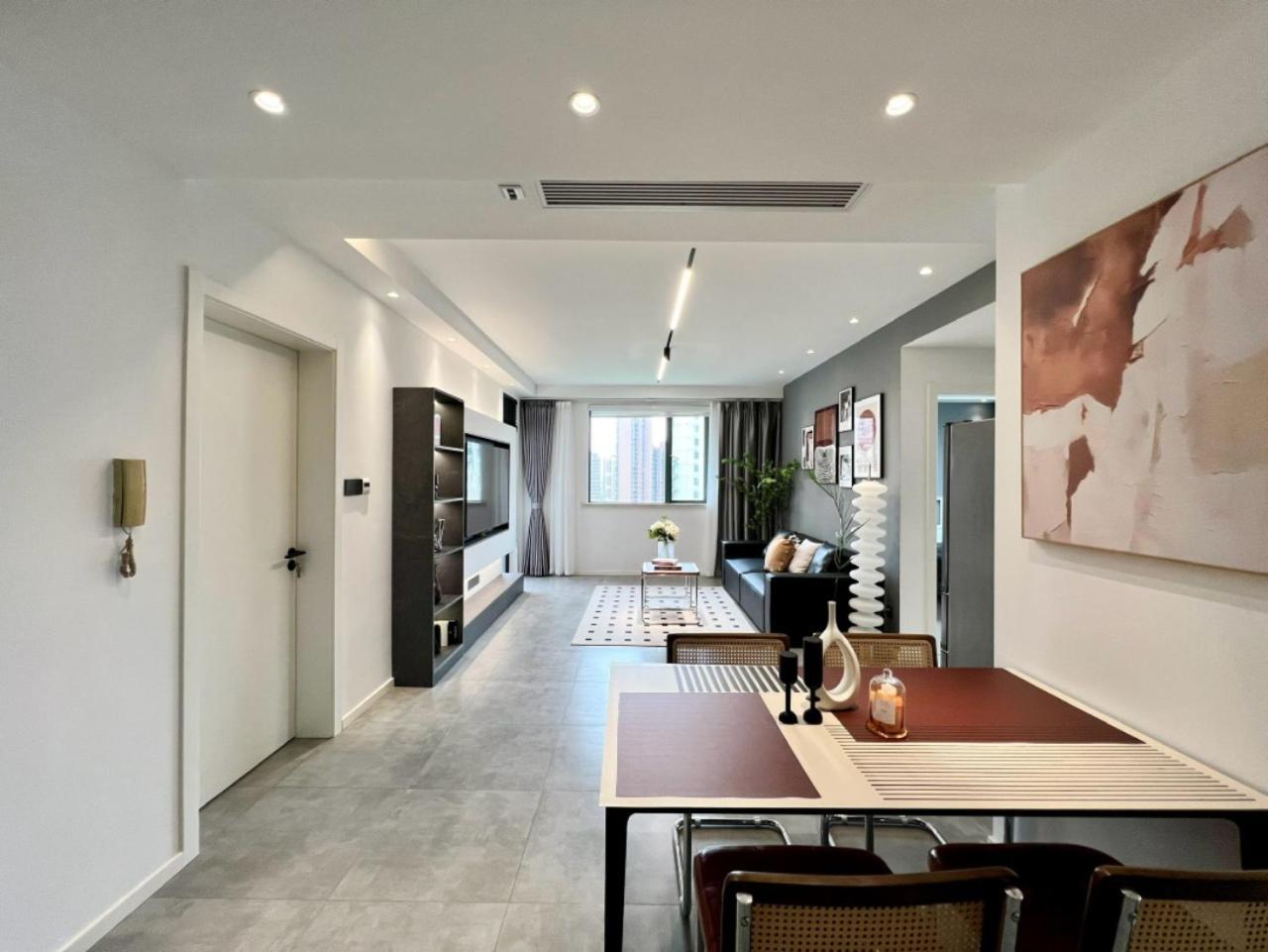 Eastern Hub - Bund Branch Simply Luxurious 4 King Beds, Big French Windows With Bund Views *